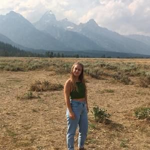 Meet your Posher, Aleah